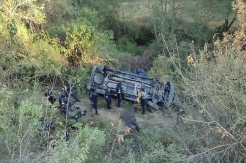 Última hora; accidente de policías en Texcaltitlán, deja fallecidos y heridos
